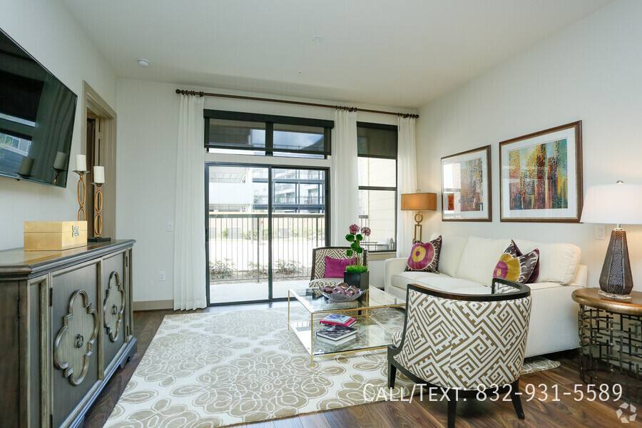 Apartment for rent at 1000 Chimney Rock Rd #26FW2, Houston, TX 77056
