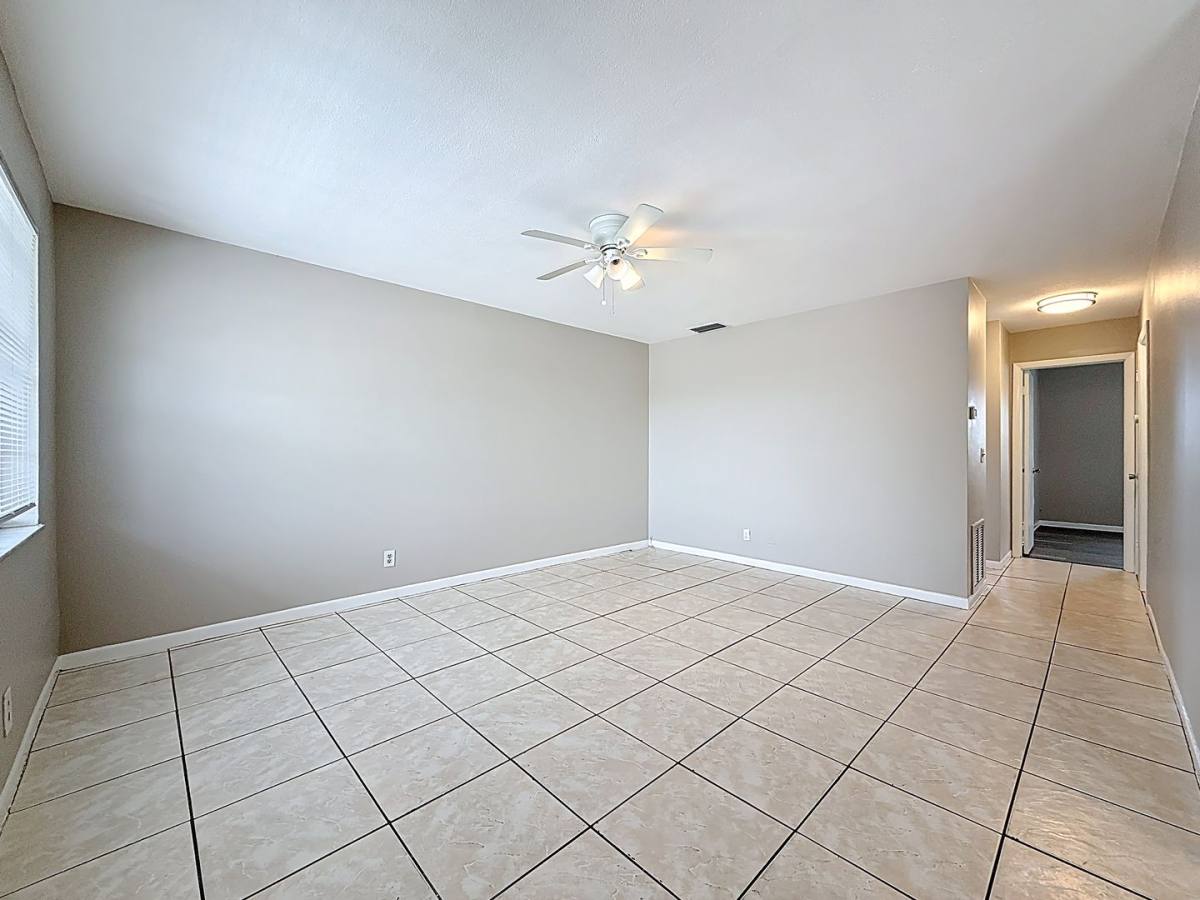 Apartment for rent at 2502 Bay Blvd #6, Indian Rocks Beach, FL 33785