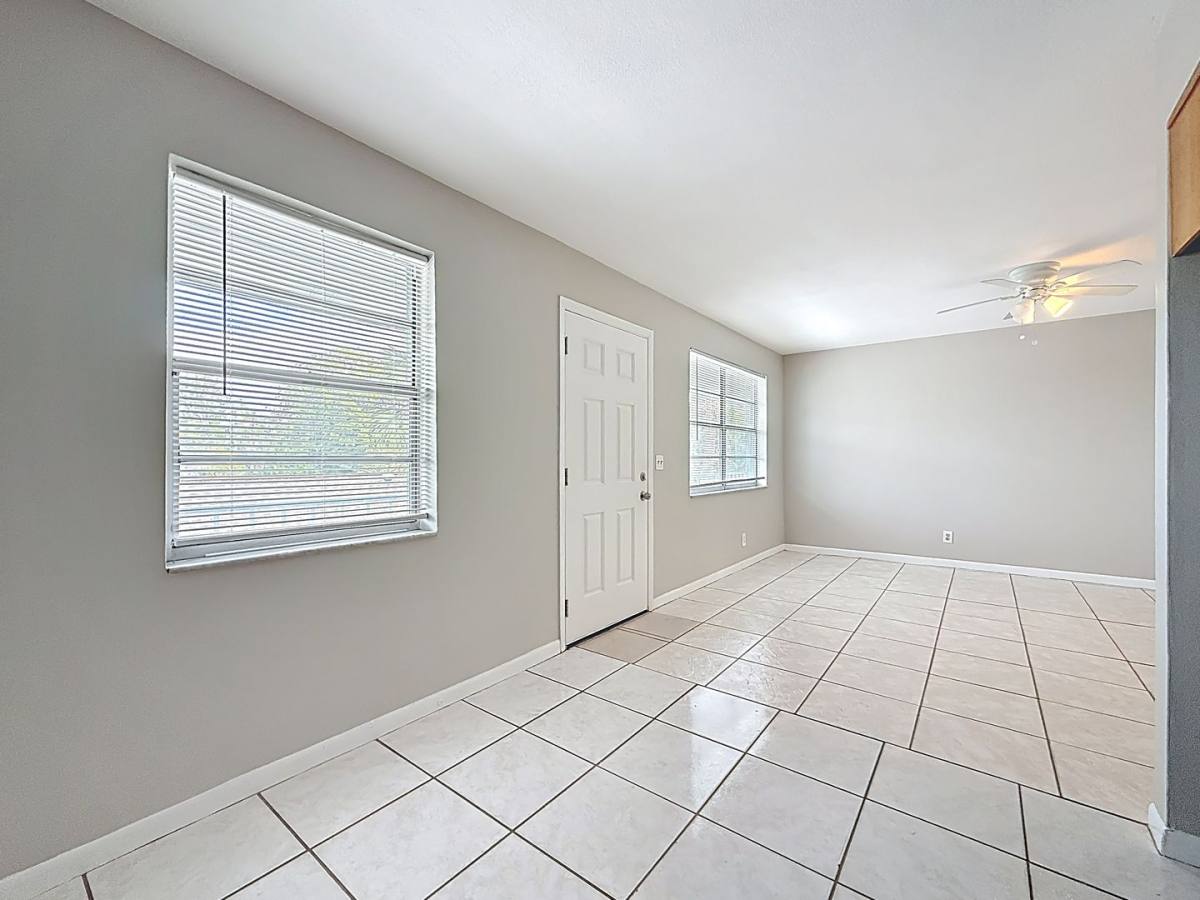 Apartment for rent at 2502 Bay Blvd #6, Indian Rocks Beach, FL 33785