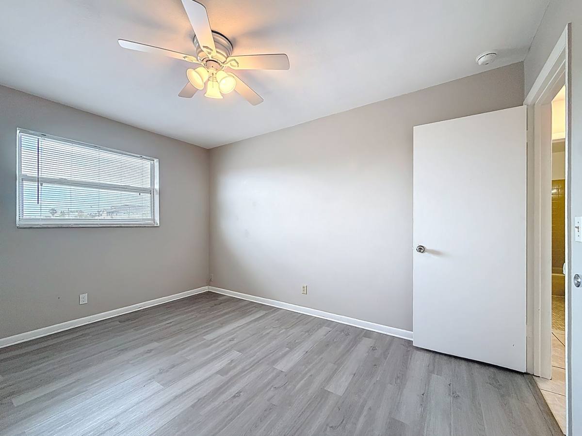 Apartment for rent at 2502 Bay Blvd #6, Indian Rocks Beach, FL 33785