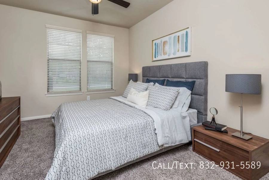 Apartment for rent at 738 Durham Dr #HW11, Houston, TX 77008