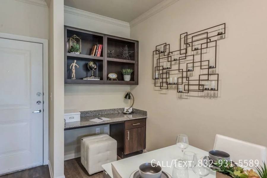Apartment for rent at 738 Durham Dr #HW11, Houston, TX 77008
