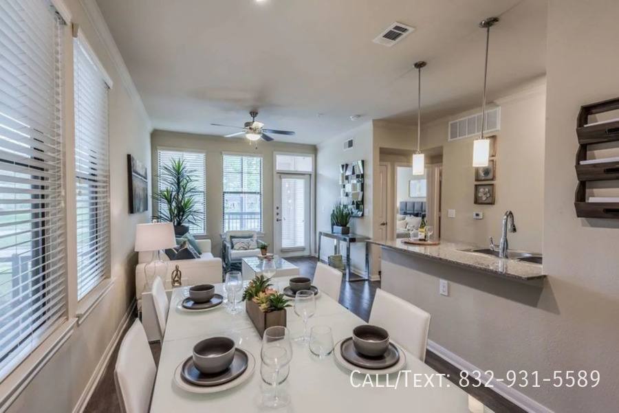 Apartment for rent at 738 Durham Dr #HW11, Houston, TX 77008