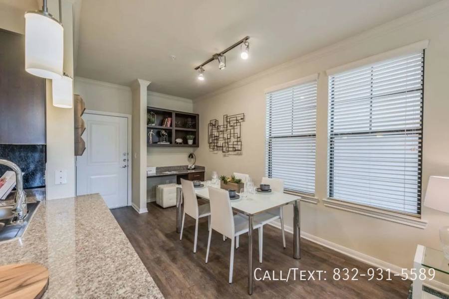 Apartment for rent at 738 Durham Dr #HW11, Houston, TX 77008