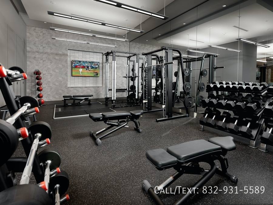 Apartment for rent at 2797 S Shepherd Dr #HRO1, Houston, TX 77098