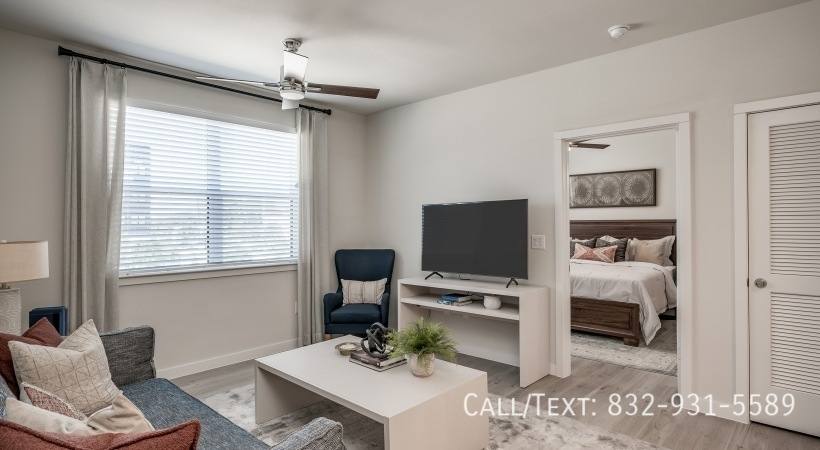 Apartment for rent at 200 Hogan St #PHY1, Houston, TX 77009