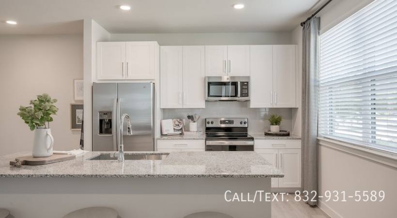 Apartment for rent at 200 Hogan St #PHY1, Houston, TX 77009