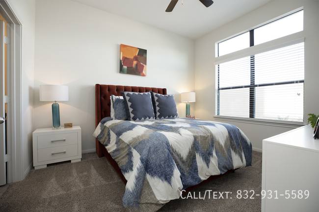 Apartment for rent at 9150 Buffalo Speedway #HM1, Houston, TX 77025