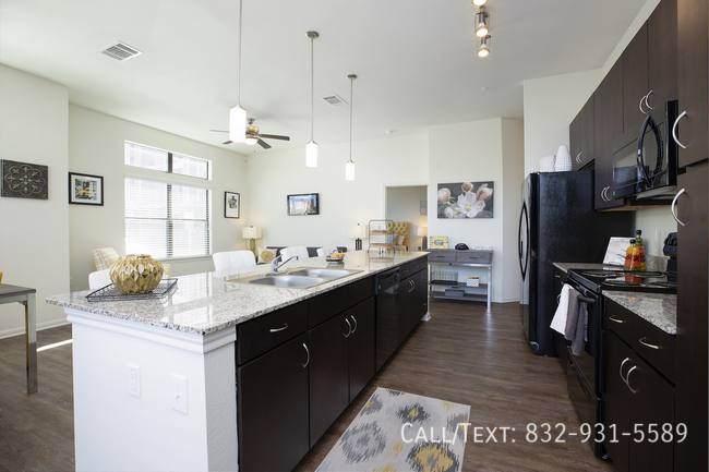 Apartment for rent at 9150 Buffalo Speedway #HM1, Houston, TX 77025