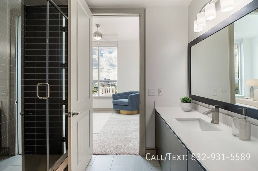 Apartment for rent at 4798 La Branch St #CMD2, Houston, TX 77004