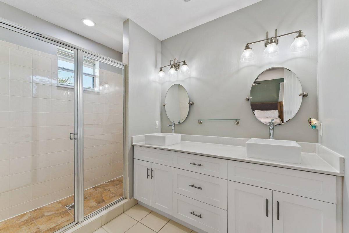 Townhouse for rent at 500 Pacific Grove Dr #500-8, West Palm Beach, FL 33401