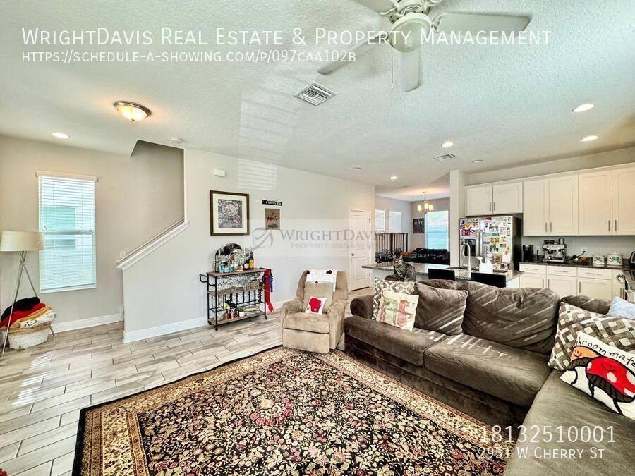 House for rent at 2951 W Cherry St, Tampa, FL 33607