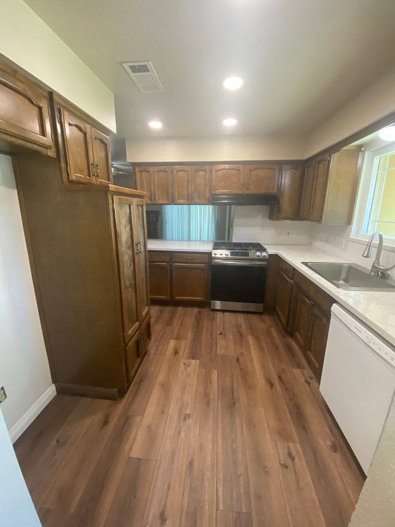 House for rent at 2144 Beechwood Court, Hanford, CA 93230