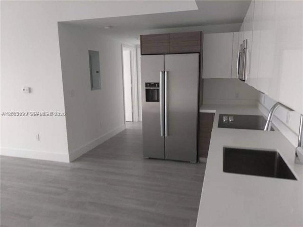 Apartment for rent at 1010 SW 2nd Ave, Miami, FL 33130