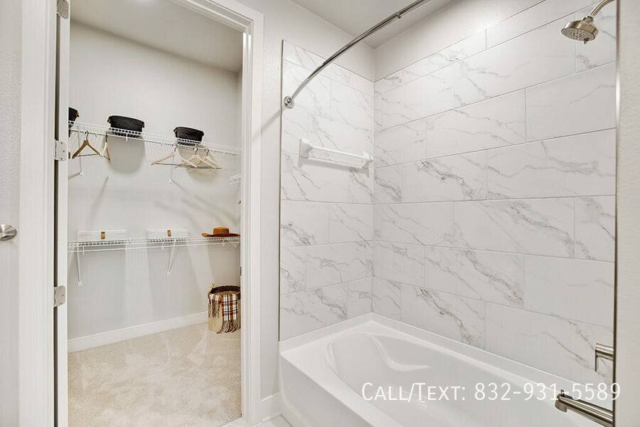 Apartment for rent at 699 San Jacinto St #18M, Houston, TX 77002
