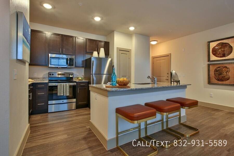 Apartment for rent at 3789 Spring Cypress Rd #TG1, Spring, TX 77388