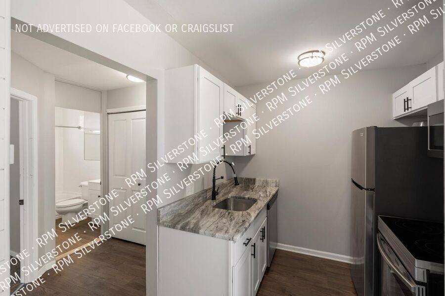 Apartment for rent at 3415 Fairmont Rd #4, Royal Oak, MI 48073