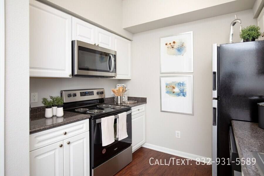 Apartment for rent at 2800 Wilcrest Dr #PAW, Houston, TX 77042