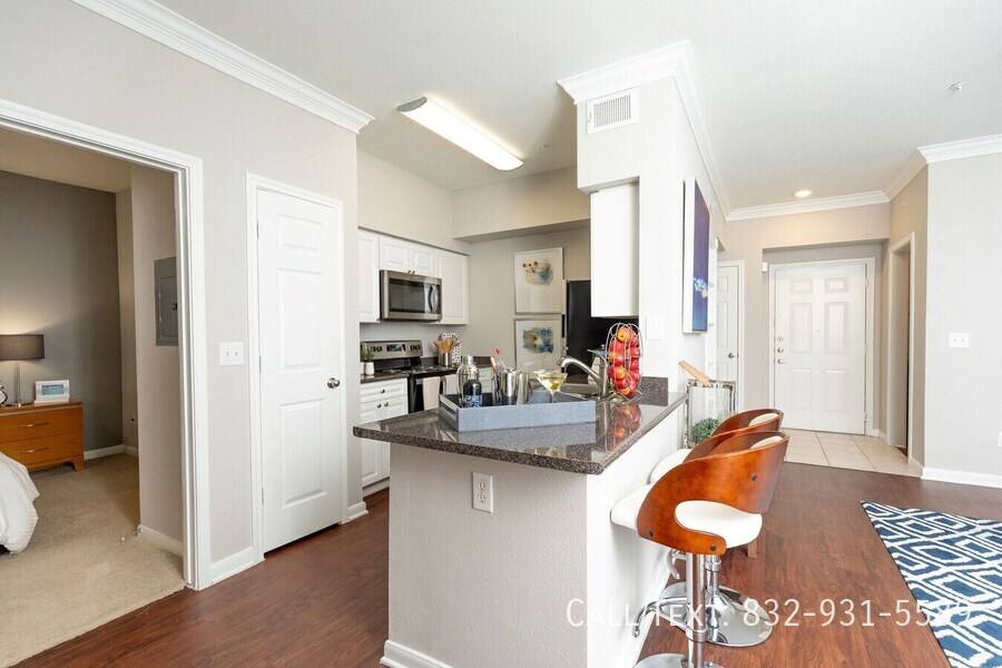 Apartment for rent at 2800 Wilcrest Dr #PAW, Houston, TX 77042
