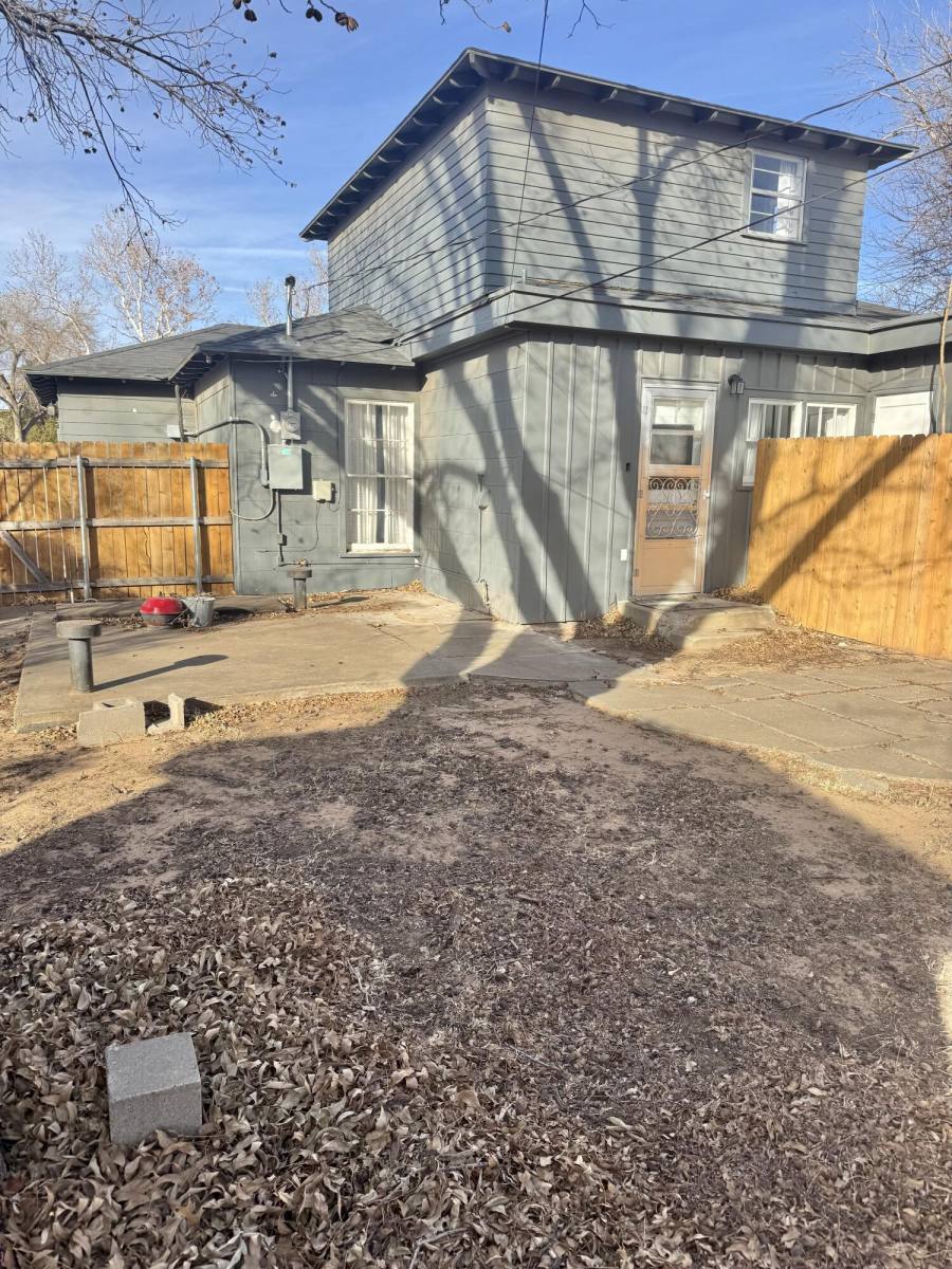 Apartment for rent at 2701 27th St, Lubbock, TX 79410