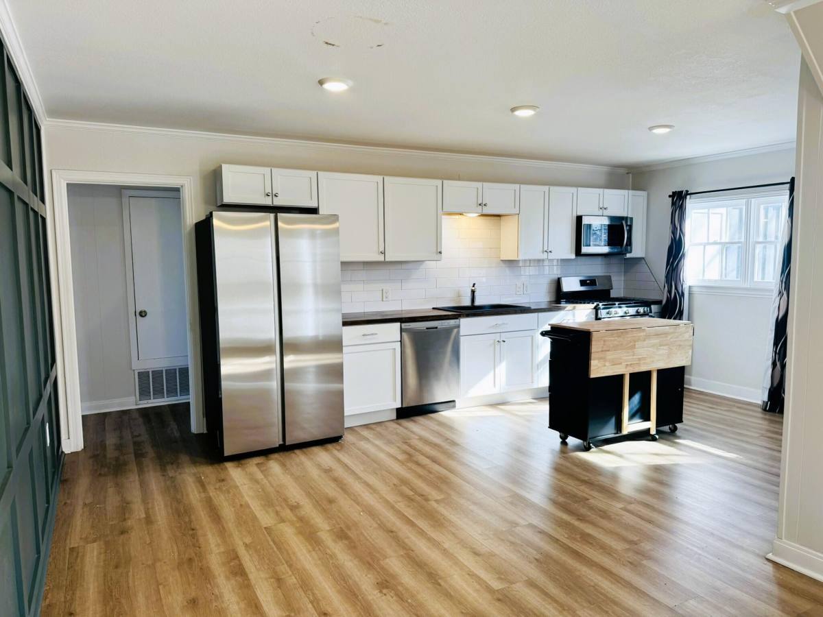 Apartment for rent at 2701 27th St, Lubbock, TX 79410