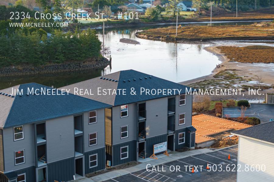 Apartment for rent at 2334 Cross Creek St, Seaside, OR 97138