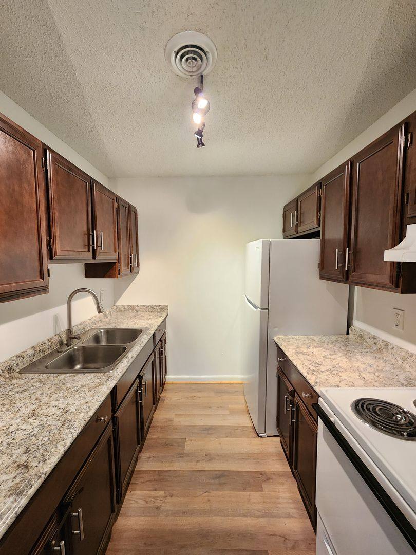 Apartment for rent at 366 Genesis Circle, Black Mountain, NC 28711