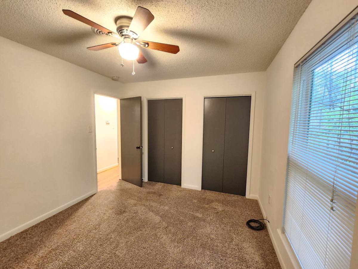 Apartment for rent at 366 Genesis Circle, Black Mountain, NC 28711