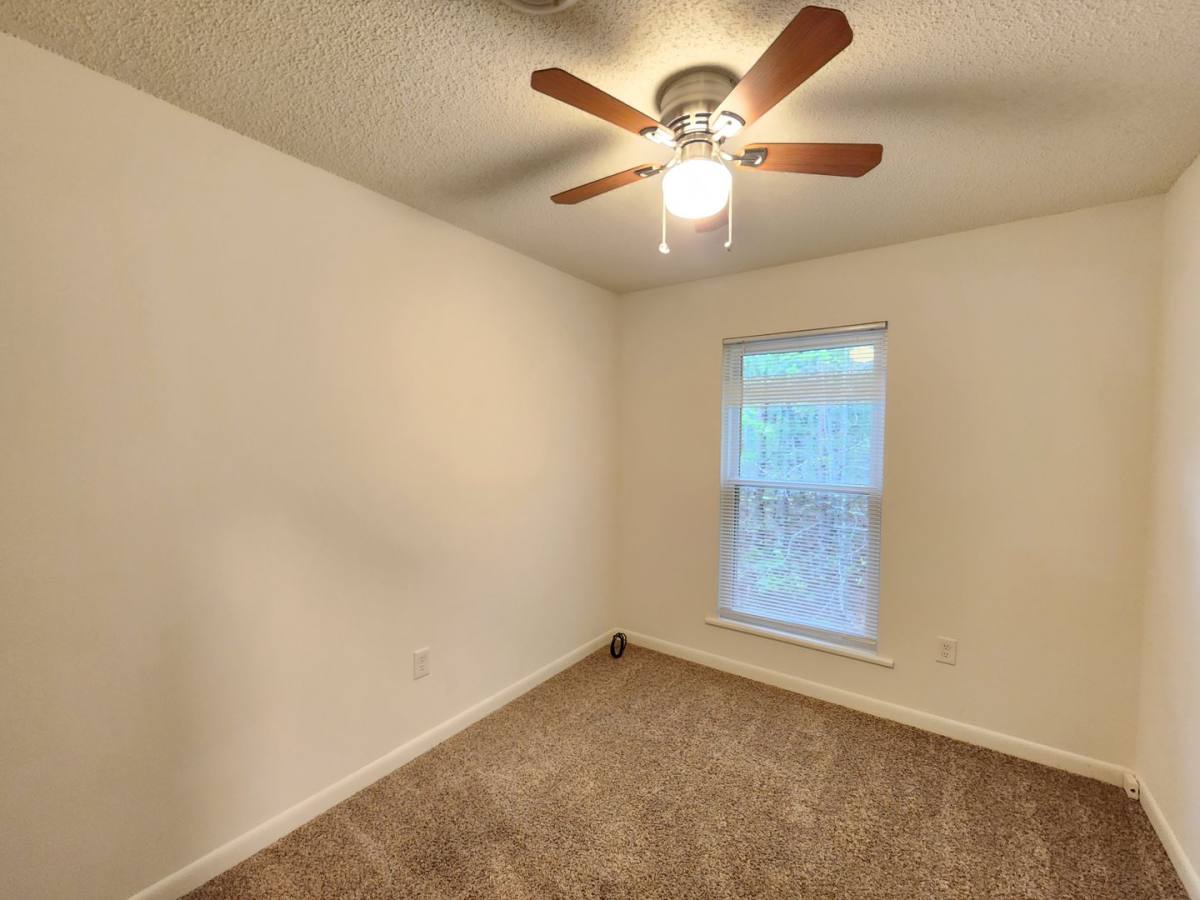 Apartment for rent at 366 Genesis Circle, Black Mountain, NC 28711