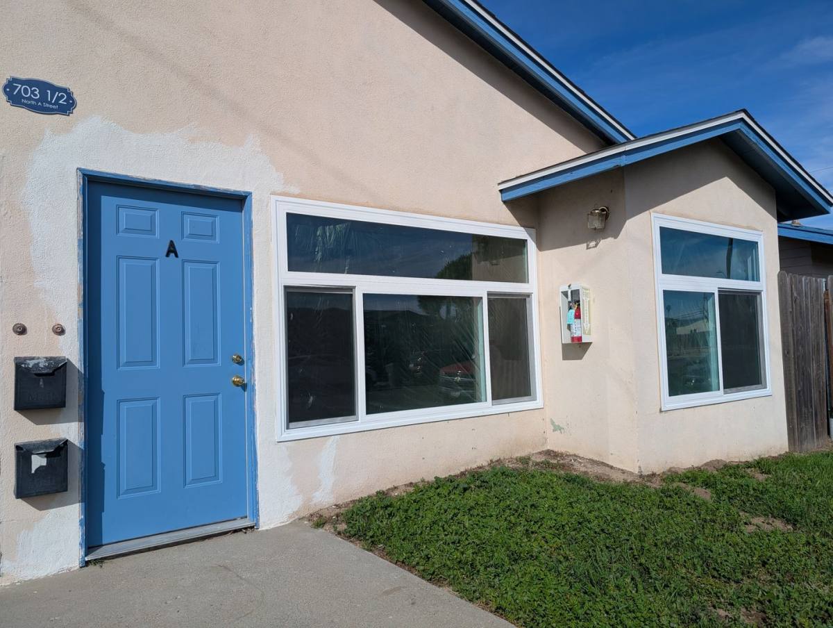 Apartment for rent at 703 1 2 N, Lompoc, CA 93436
