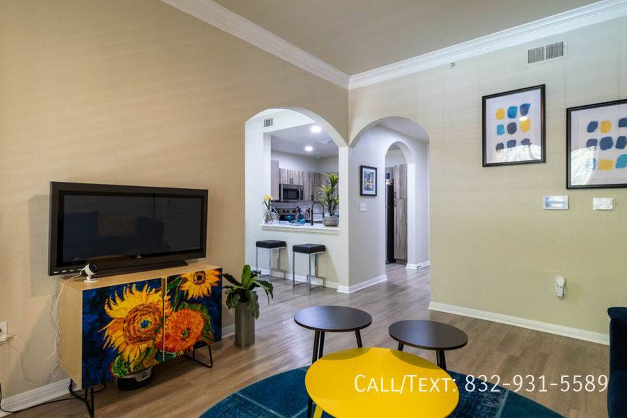 Condo for rent at 3000 San Jacinto St #4M1, Houston, TX 77004