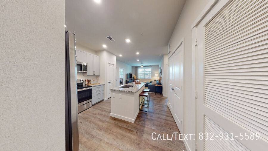 Apartment for rent at 1000 Antoine Dr #BM1, Houston, TX 77055