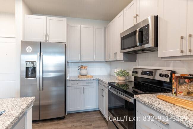 Apartment for rent at 1000 Antoine Dr #BM1, Houston, TX 77055