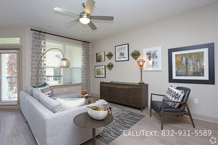 Apartment for rent at 15110 N Castlegory Rd #NNFT, Houston, TX 77049