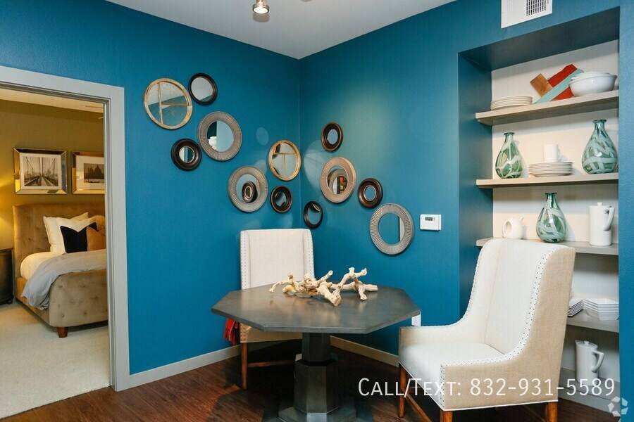 Apartment for rent at 5700 Green Tree Rd #AAT2, Houston, TX 77056