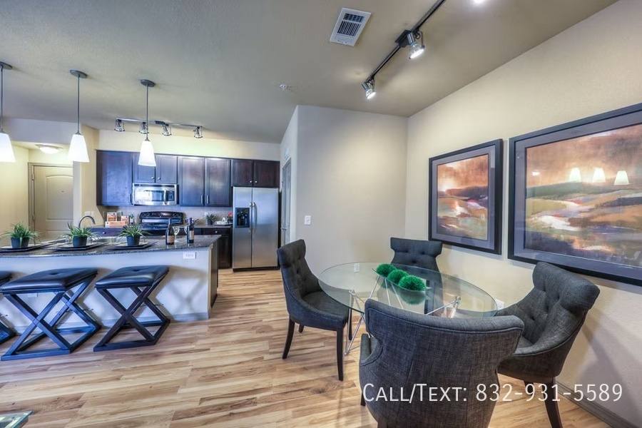 Apartment for rent at 19000 Crescent Springs Dr #DAK1, Kingwood, TX 77339