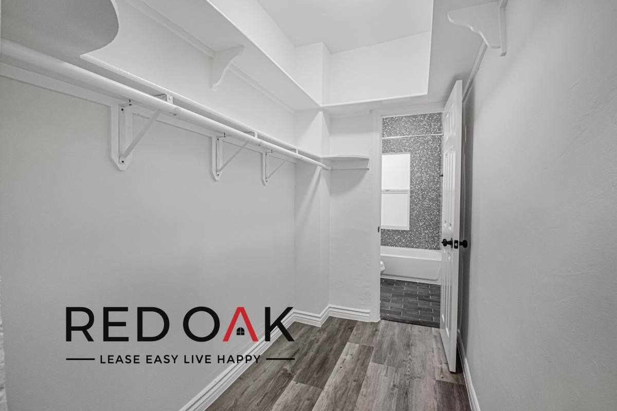 Apartment for rent at 5233 Monte Vista #306, Los Angeles, CA 90042