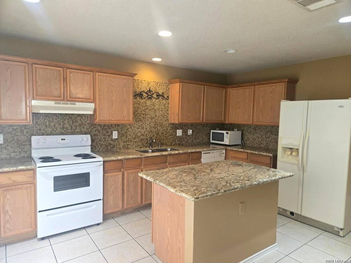 House for rent at 6515 Kestrel Lane, San Antonio, TX 78233