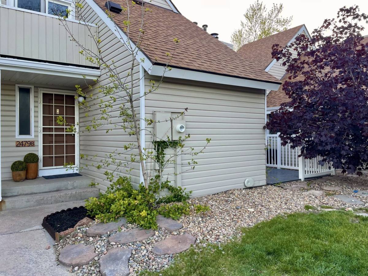 Apartment for rent at 2479 S Xanadu Way #B, Aurora, CO 80014