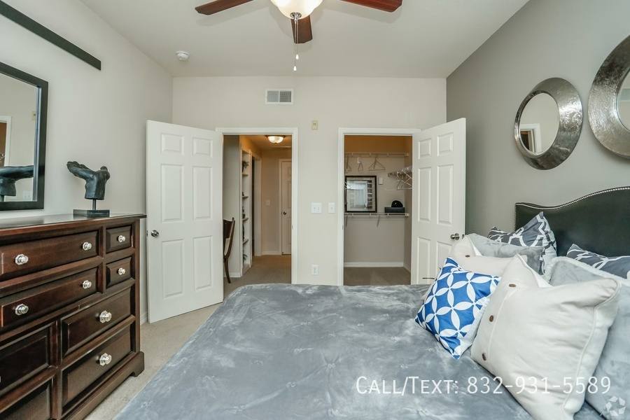 Apartment for rent at 999 White St #EAMH, Houston, TX 77007