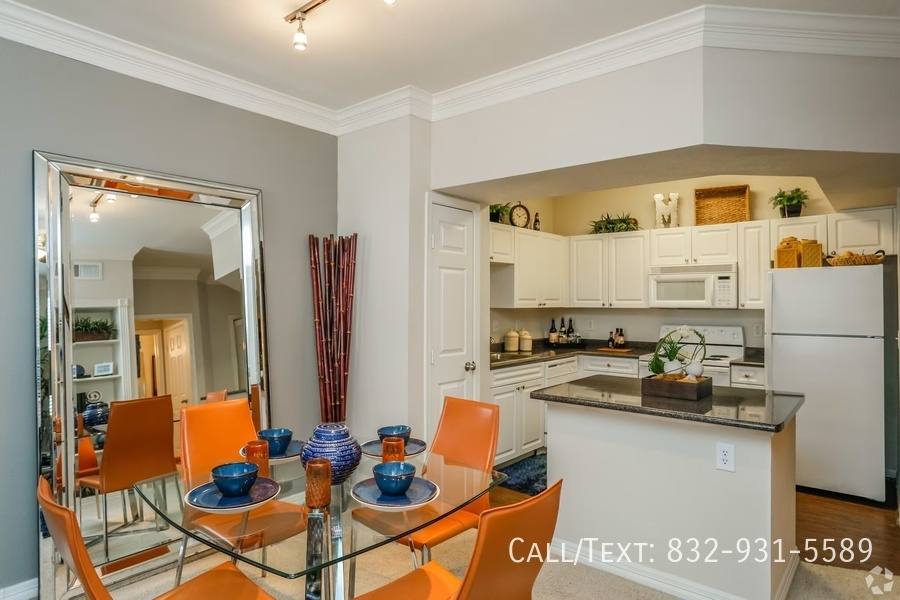 Apartment for rent at 999 White St #EAMH, Houston, TX 77007