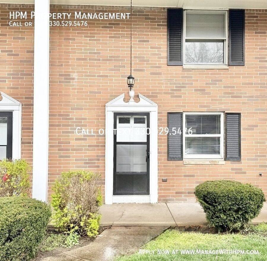 Townhouse for rent at 5877 Portage St NW, North Canton, OH 44720