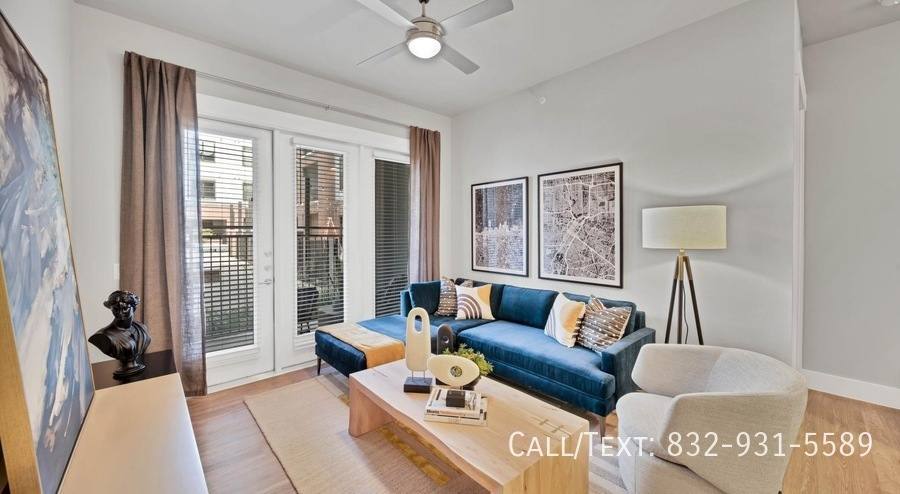 Apartment for rent at 1508 Summer St #TRHS2, Houston, TX 77007