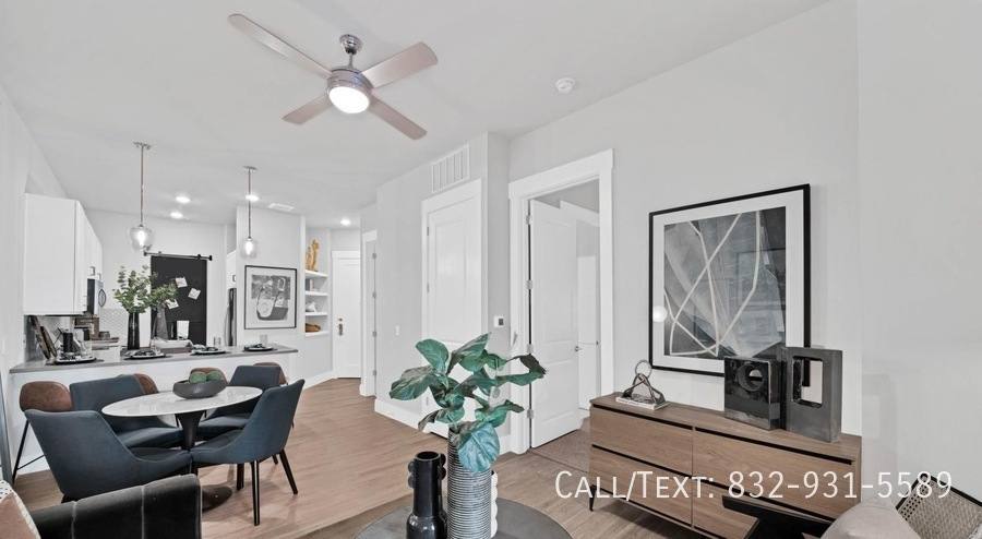 Apartment for rent at 1508 Summer St #TRHS1, Houston, TX 77007
