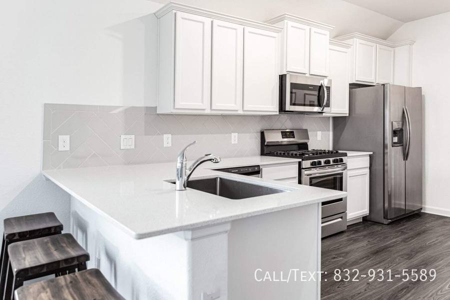 Apartment for rent at 11375 Sandstone Canyon Dr #EATL, Humble, TX 77396