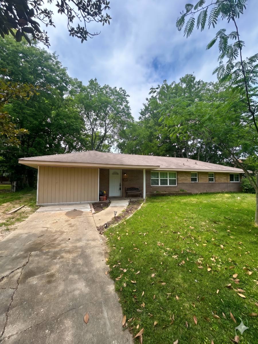 House for rent at 3720 Stanley Dr, Montgomery, AL 36111