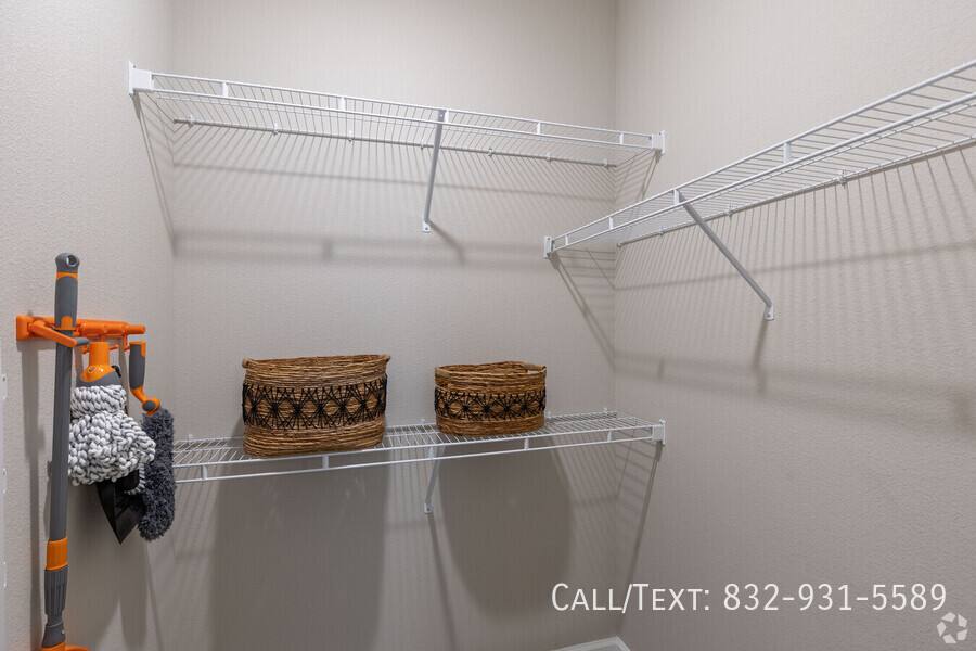 Apartment for rent at 1240 Atascocita Rd #AAR, Humble, TX 77396