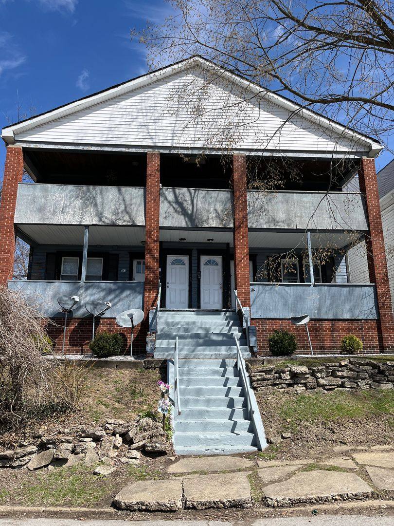 Apartment for rent at 1413 Wellsley Ave, Steubenville, OH 43952