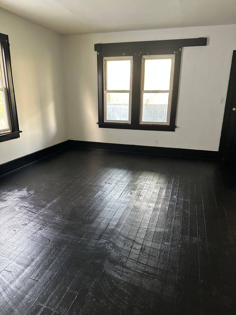Apartment for rent at 1413 Wellsley Ave, Steubenville, OH 43952