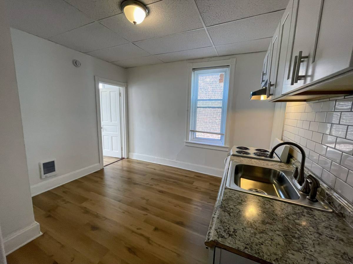 Apartment for rent at 3440 Old York Rd #3R, Philadelphia, PA 19140